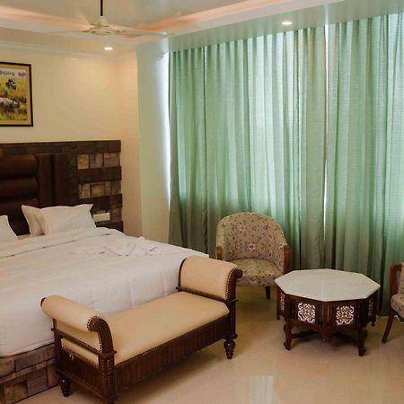 Hotel Grand Lotus Dimāpur Kültér fotó